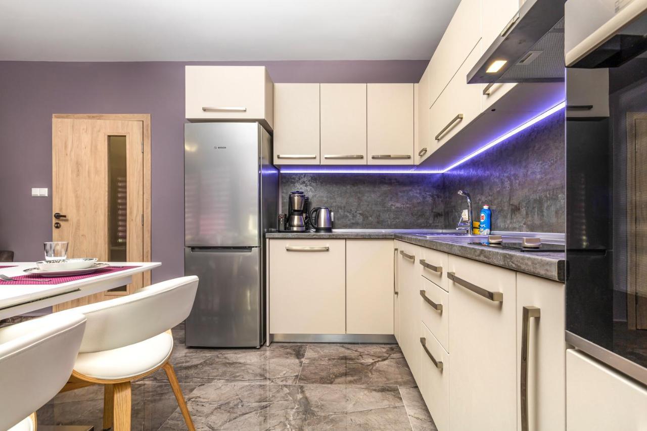 Stylish 1Bd Flat With A Parking Spot By Flat Mаnager Apartment Plovdiv Bagian luar foto