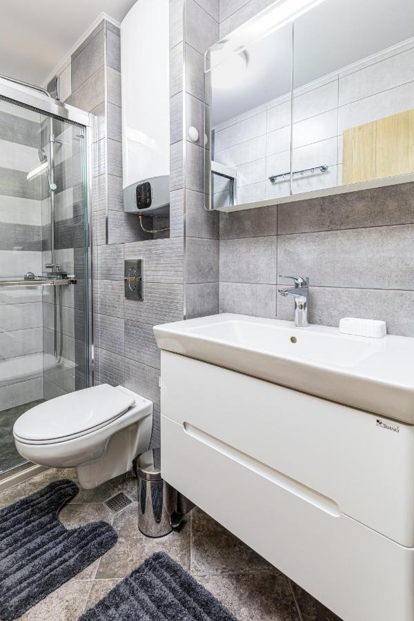 Stylish 1Bd Flat With A Parking Spot By Flat Mаnager Apartment Plovdiv Bagian luar foto